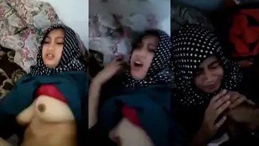 Bokep Jilbab Ibu Guru Dientot Murid di Ruang Kelas